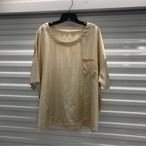 Ekouaer Elegant Cream Women's Top